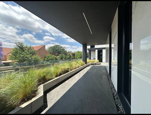 733M² OFFICE TO LET IN SANDTON CENTRAL